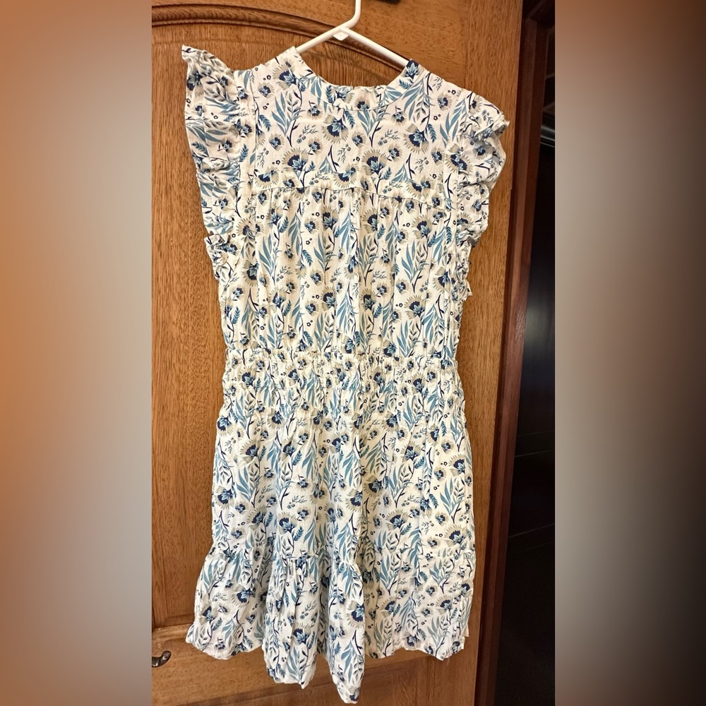 Women's NWT Universal Thread Blue & White Floral Dress